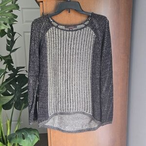 Fever Black and Gray Loose Knit Sweater Size Small